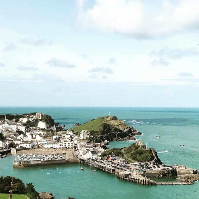 Paramount Apartments Ilfracombe, Arty Seaside Holiday Apartments Eksteriør billede