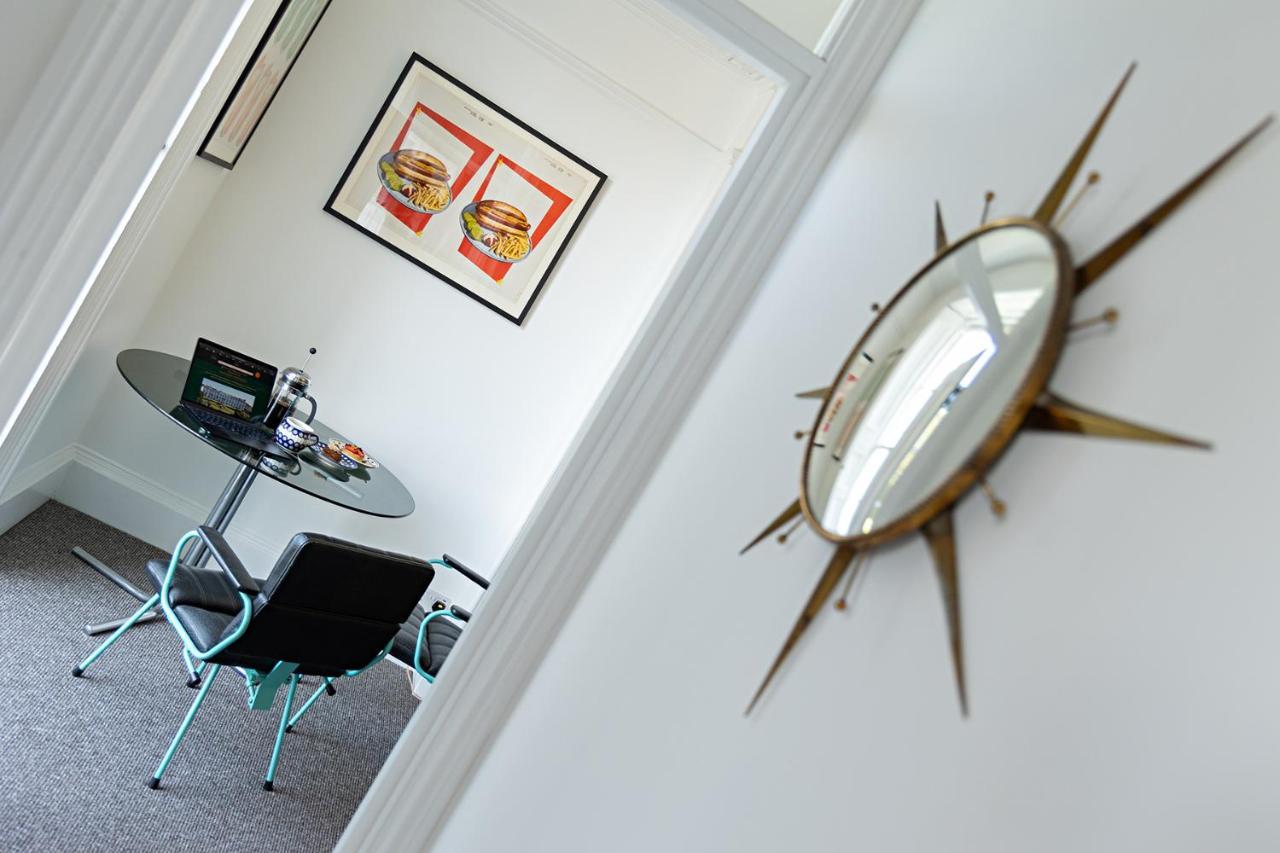 Paramount Apartments Ilfracombe, Arty Seaside Holiday Apartments Eksteriør billede